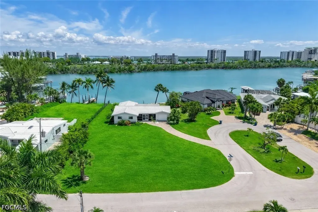 7861 Buccaneer Drive Fort Myers Beach FL 33931