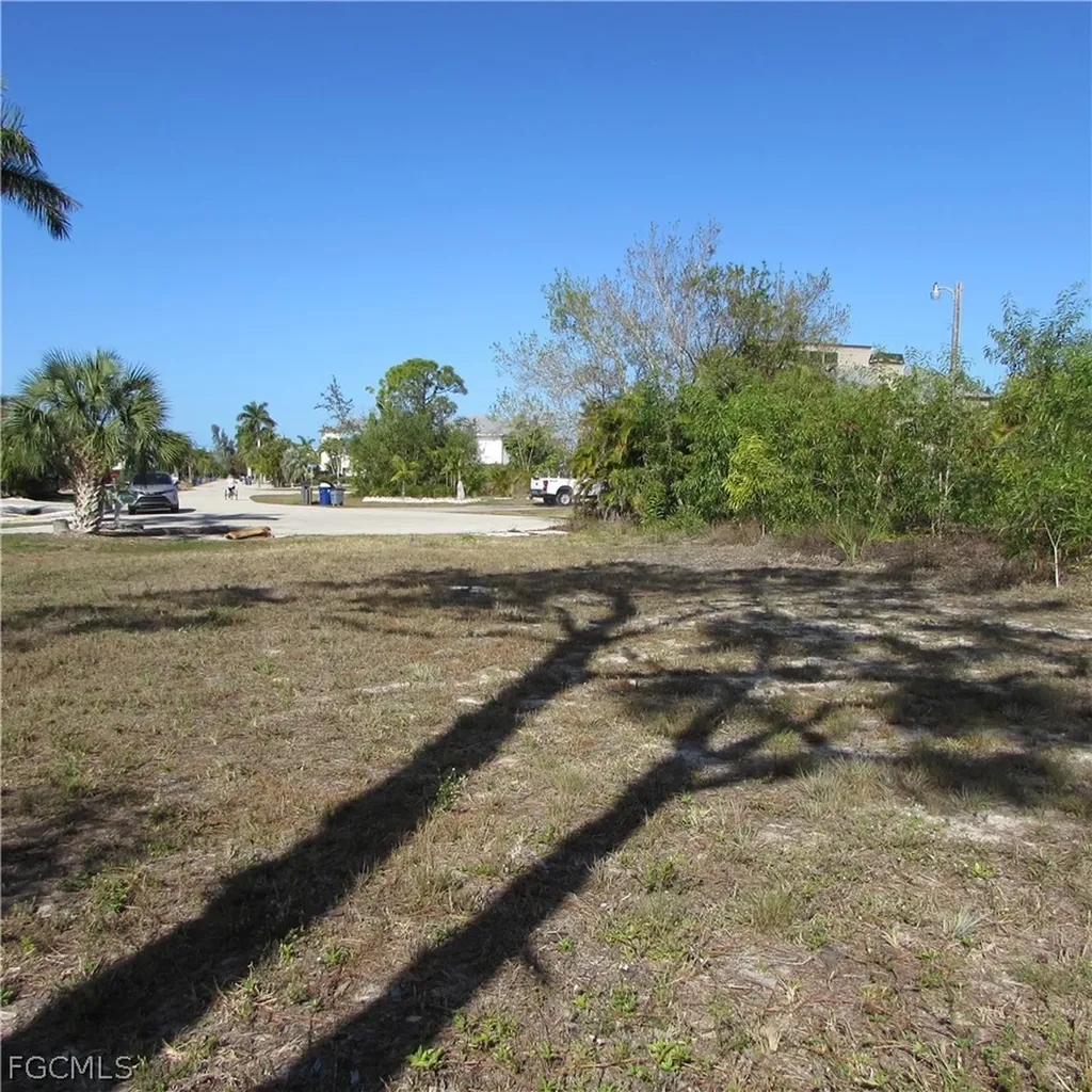 7758 Breakwater Court Bokeelia FL 33922