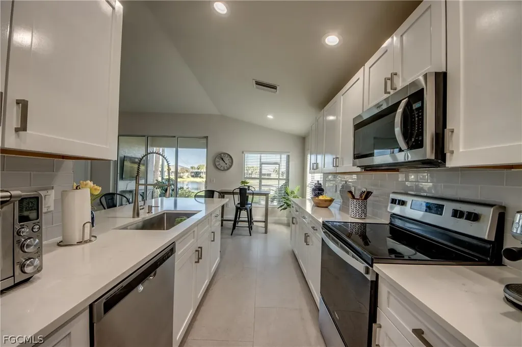 2625 Clairfont Court Cape Coral FL 33991