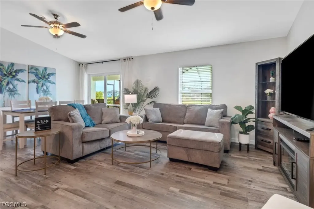 1210 NE 19th Place Cape Coral FL 33909