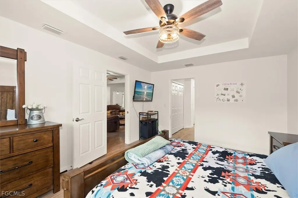 3820 Hillandale Street Fort Myers FL 33905