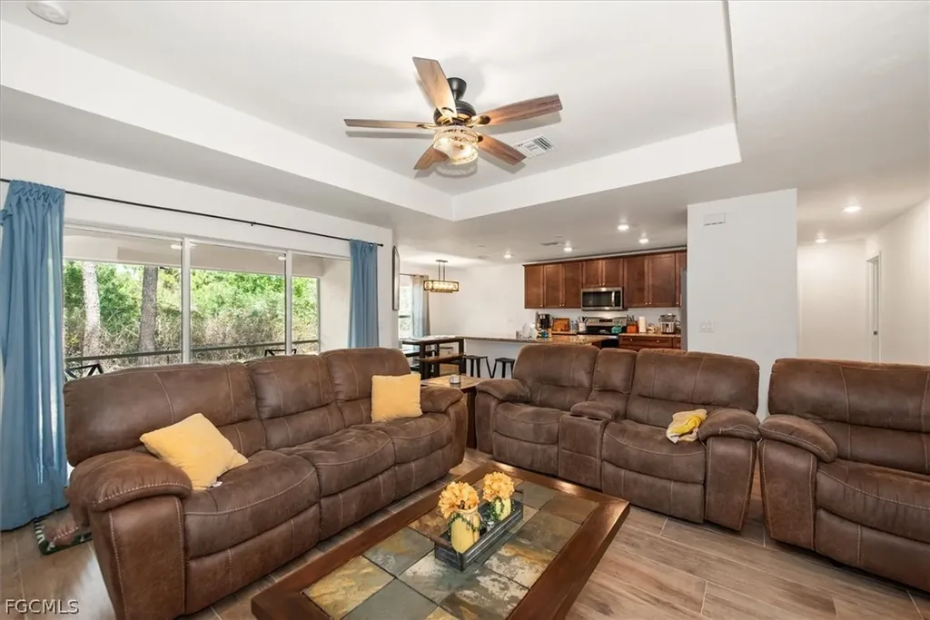 3820 Hillandale Street Fort Myers FL 33905
