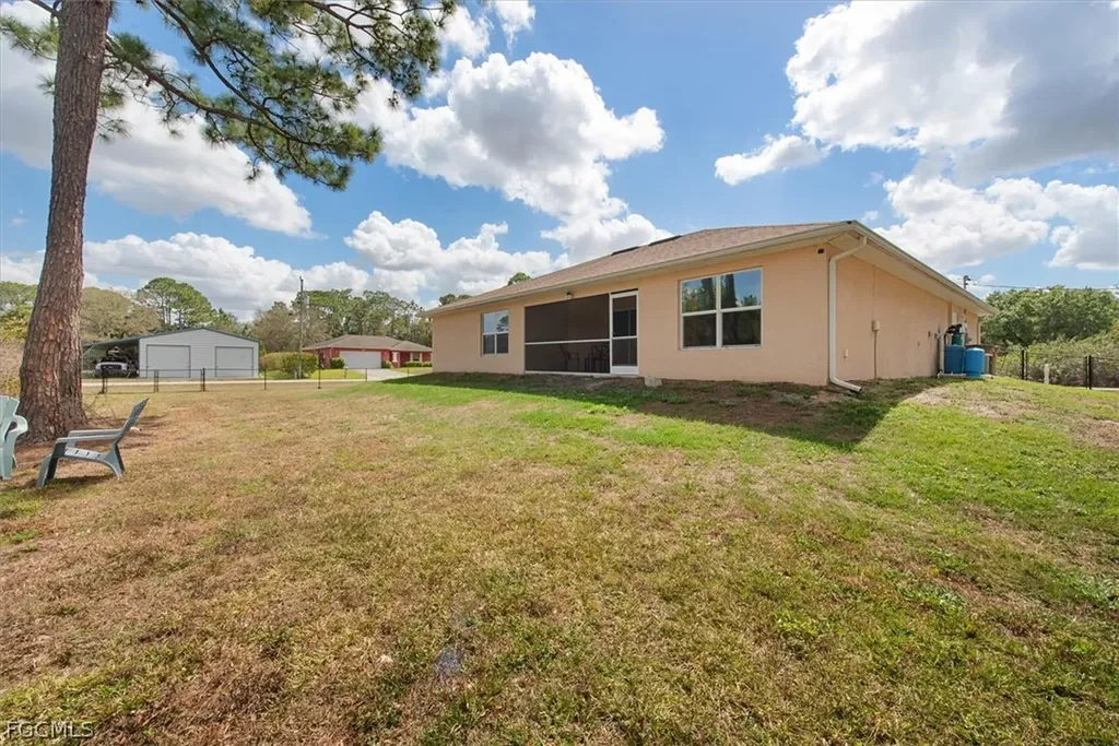3820 Hillandale Street Fort Myers FL 33905
