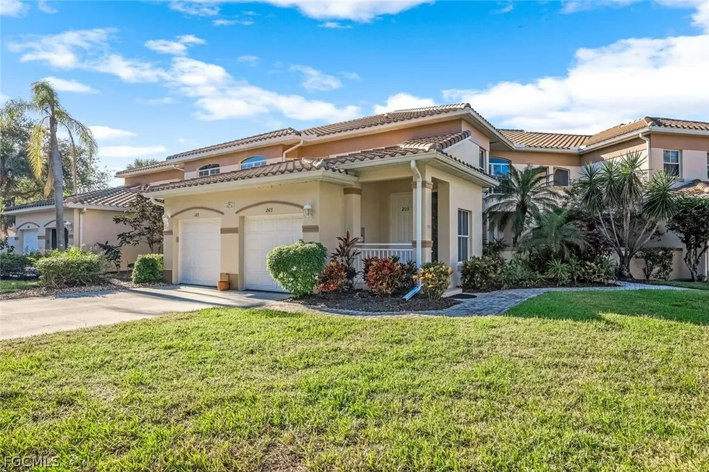 9050 Palmas Grandes Boulevard Bonita Springs FL 34135