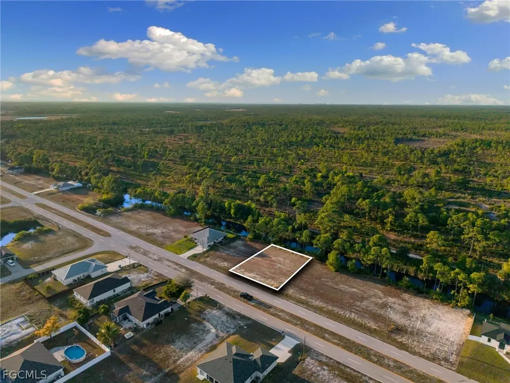 401 Wilmington Parkway Cape Coral FL 33993