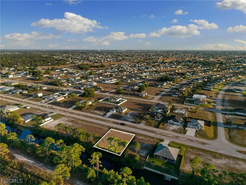 401 Wilmington Parkway Cape Coral FL 33993