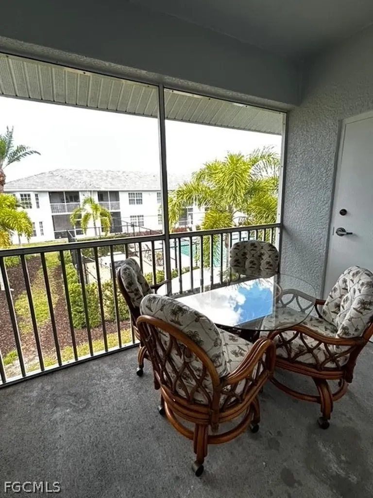 8313 Bernwood Cove Loop Fort Myers FL 33966