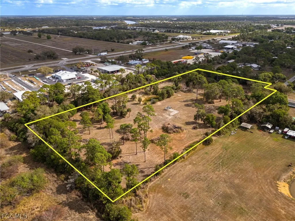 3680 W Double J Acres Road Labelle FL 33935