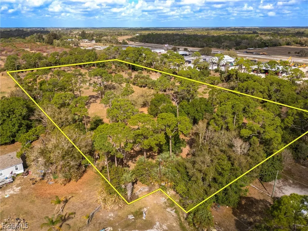 3680 W Double J Acres Road Labelle FL 33935