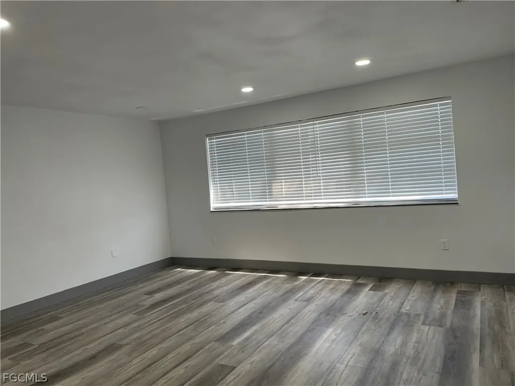 944 Country Club Boulevard Cape Coral FL 33990