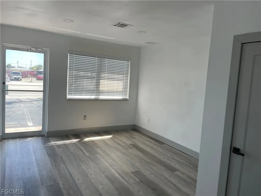 944 Country Club Boulevard Cape Coral FL 33990