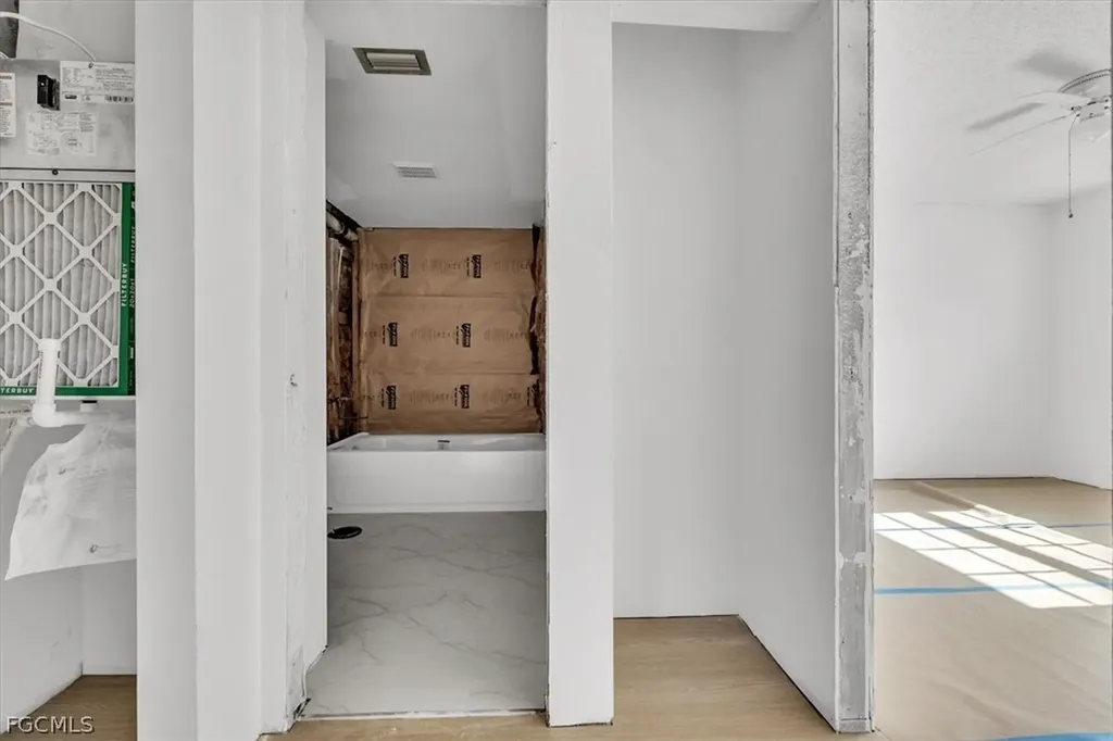 7043 New Post Drive North Fort Myers FL 33917