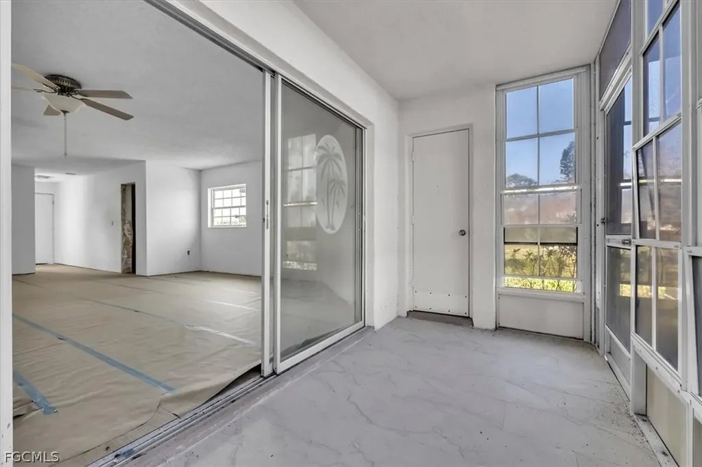 7043 New Post Drive North Fort Myers FL 33917