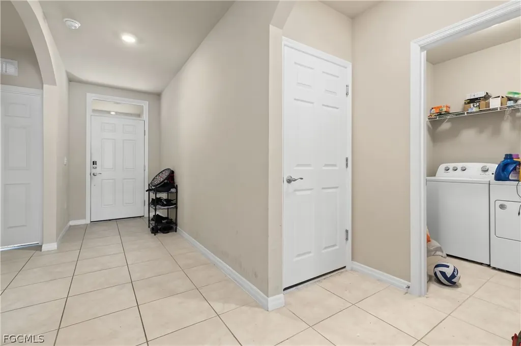 429 Tropicana Parkway W Cape Coral FL 33993