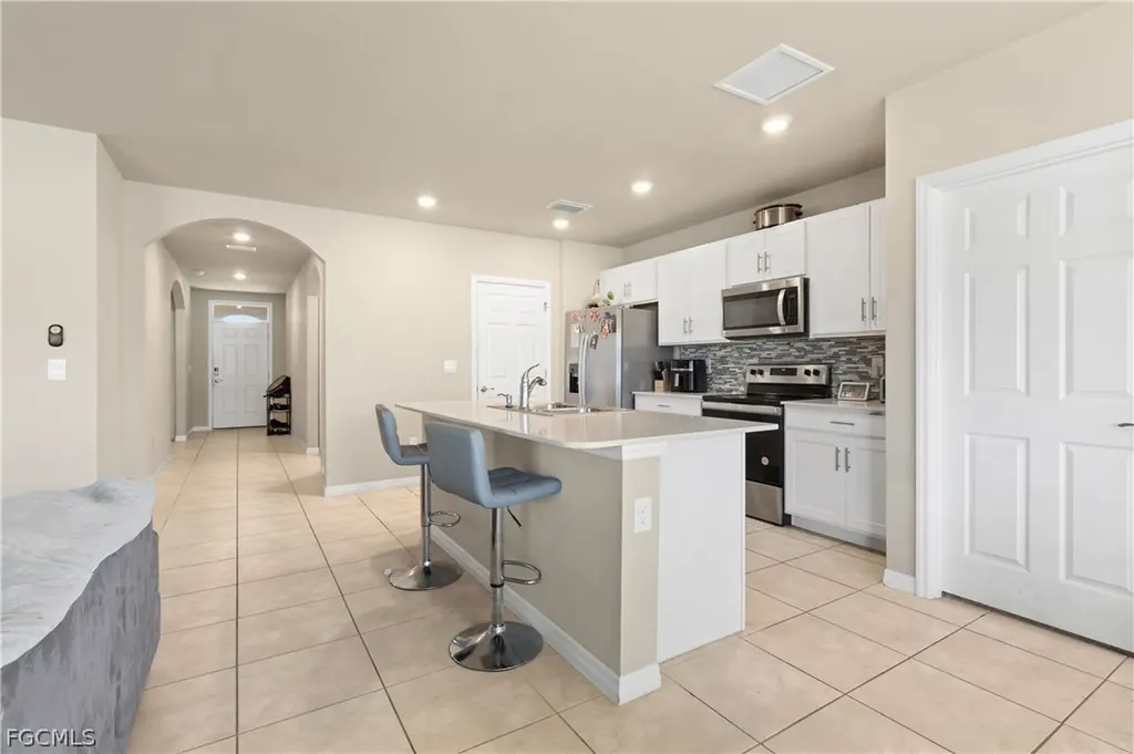 429 Tropicana Parkway W Cape Coral FL 33993
