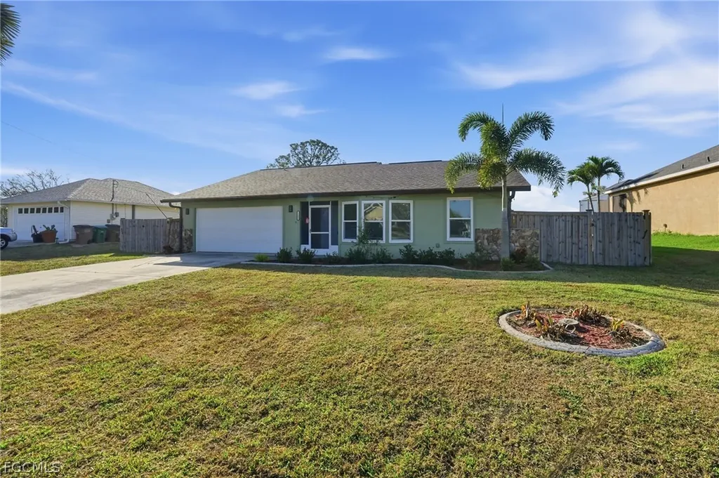 1206 SW 8th Street Cape Coral FL 33991