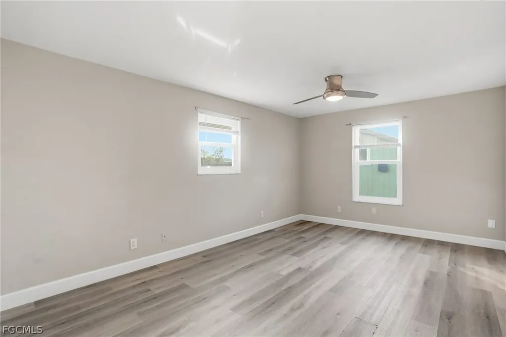 1206 SW 8th Street Cape Coral FL 33991