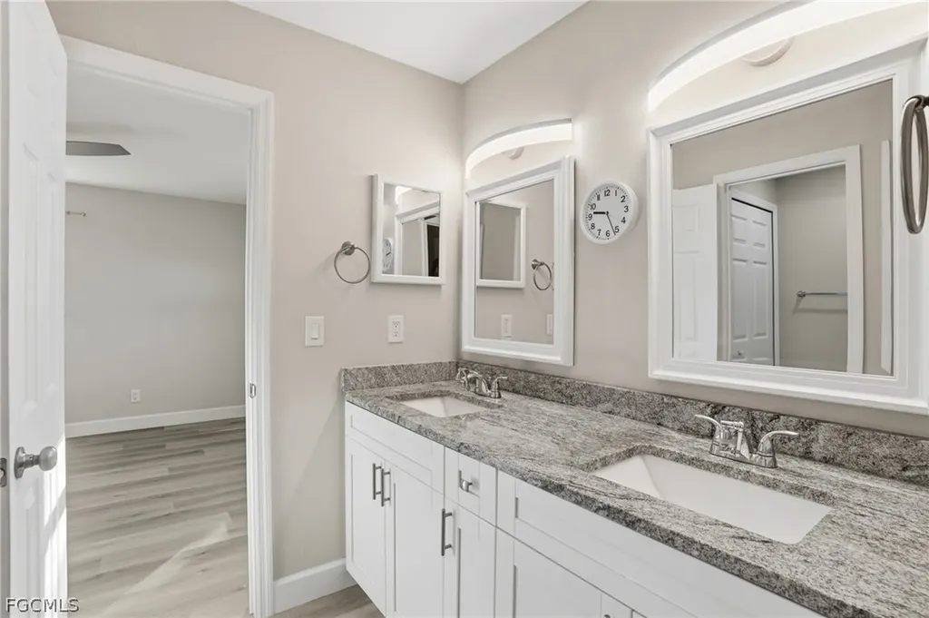 1206 SW 8th Street Cape Coral FL 33991