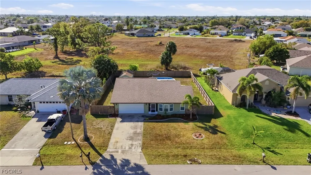 1206 SW 8th Street Cape Coral FL 33991