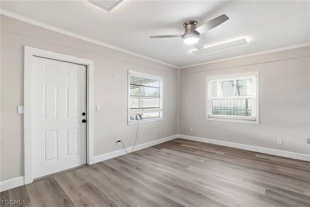1206 SW 8th Street Cape Coral FL 33991