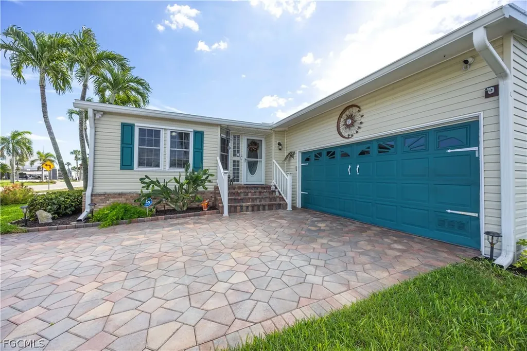 17520 Azalea Lane Fort Myers Beach FL 33931
