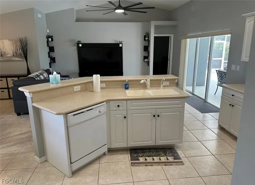 1804 NW 20th Place Cape Coral FL 33993