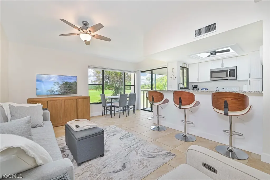 5530 Trailwinds Drive Fort Myers FL 33907