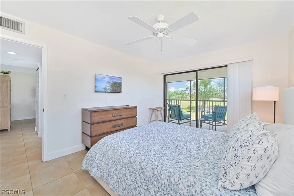 5530 Trailwinds Drive Fort Myers FL 33907