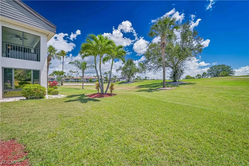 5530 Trailwinds Drive Fort Myers FL 33907