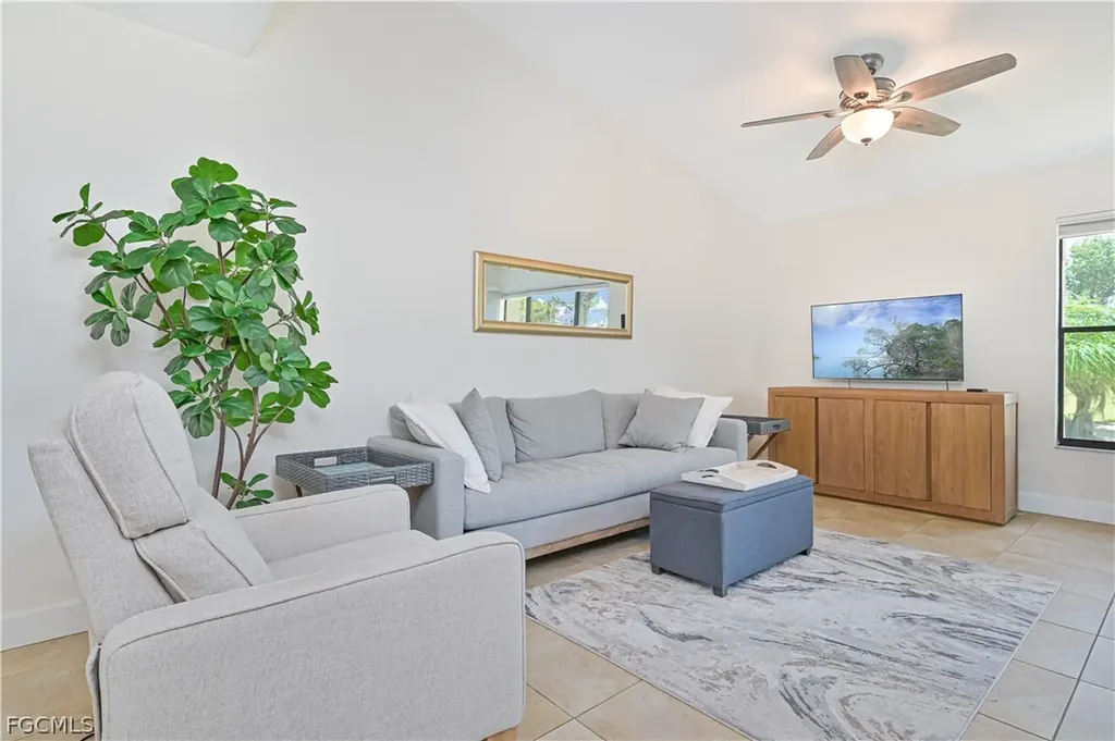 5530 Trailwinds Drive Fort Myers FL 33907