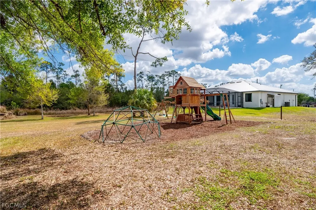 4301 South Road North Fort Myers FL 33917