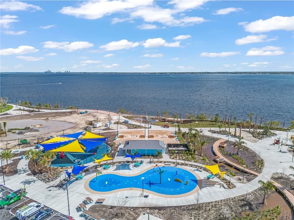 4260 SE 20th Place Cape Coral FL 33904
