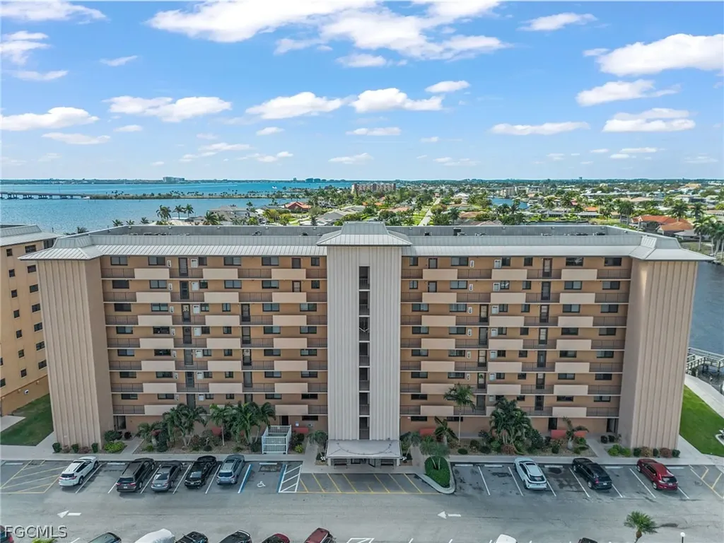 4260 SE 20th Place Cape Coral FL 33904