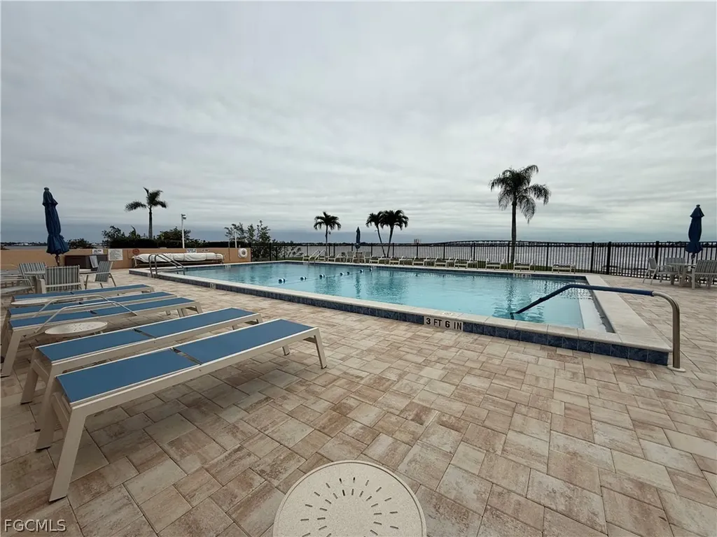 4260 SE 20th Place Cape Coral FL 33904