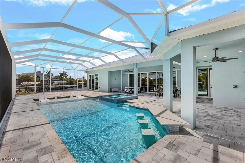 3001 SW 41st Terrace Cape Coral FL 33914
