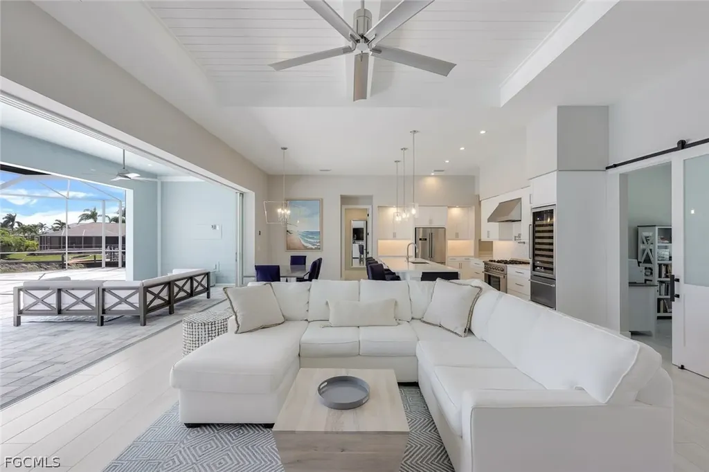 3001 SW 41st Terrace Cape Coral FL 33914