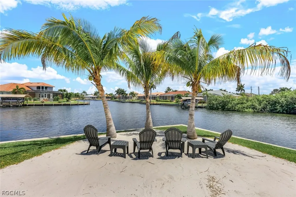 3001 SW 41st Terrace Cape Coral FL 33914