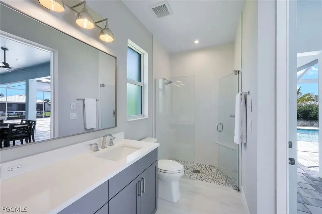 3001 SW 41st Terrace Cape Coral FL 33914