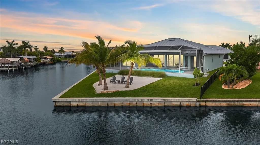 3001 SW 41st Terrace Cape Coral FL 33914