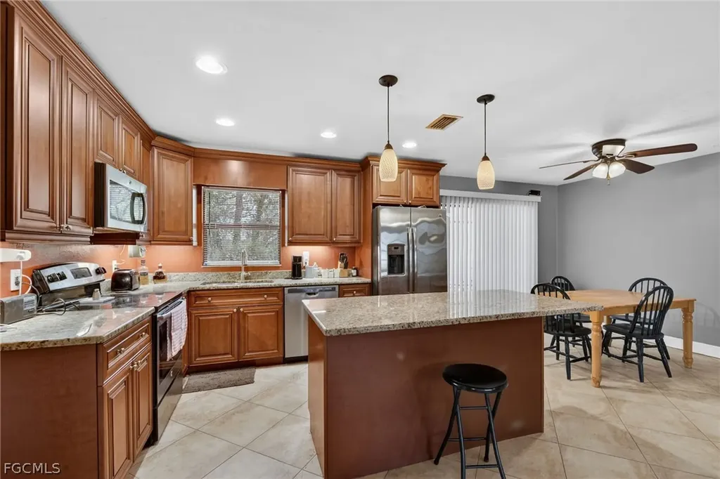 1938 Flamingo Drive North Fort Myers FL 33917