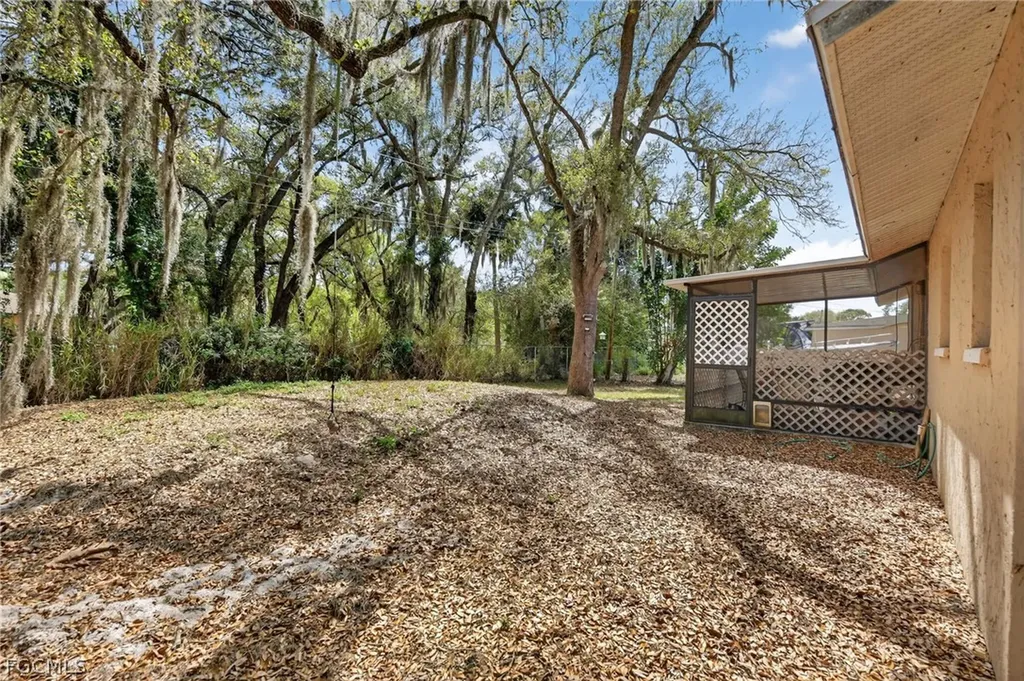 1938 Flamingo Drive North Fort Myers FL 33917