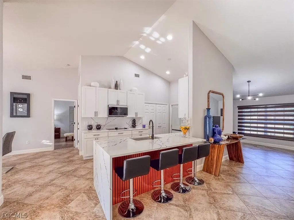 329 SW 30th Avenue Cape Coral FL 33991