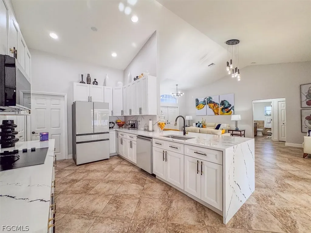329 SW 30th Avenue Cape Coral FL 33991