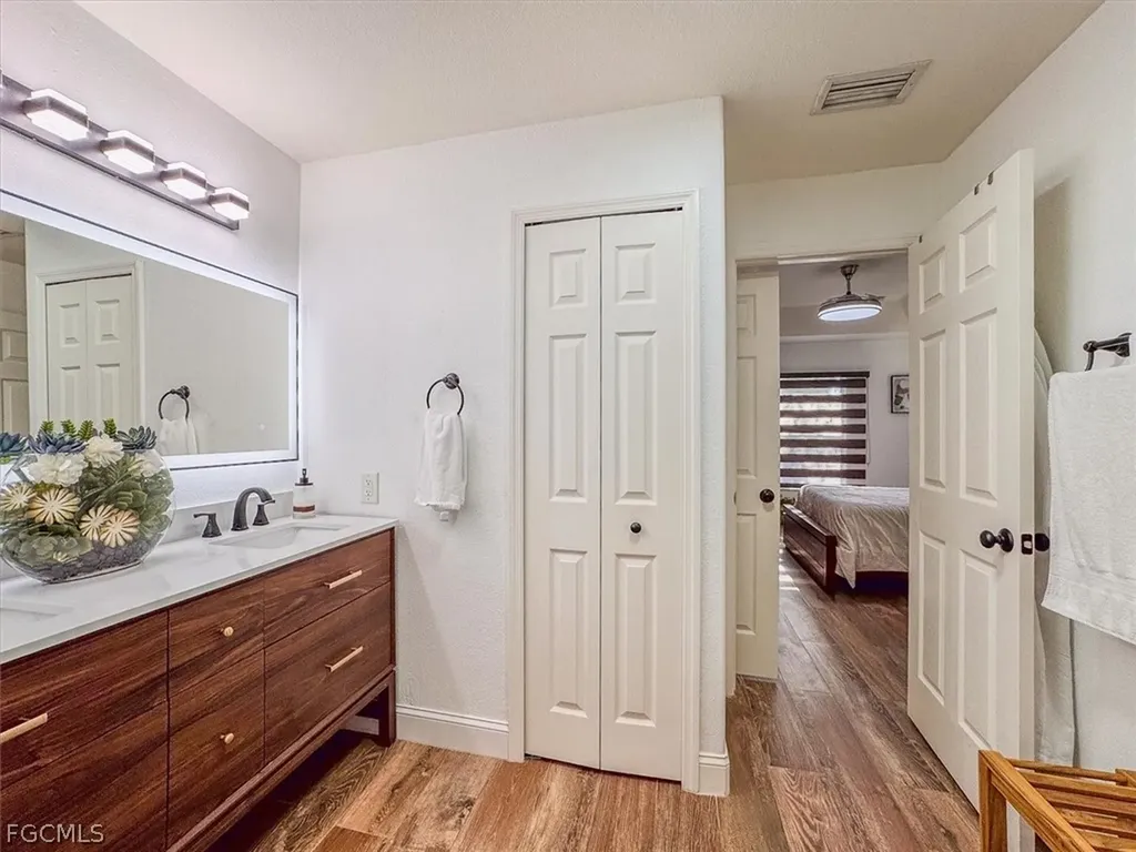 329 SW 30th Avenue Cape Coral FL 33991