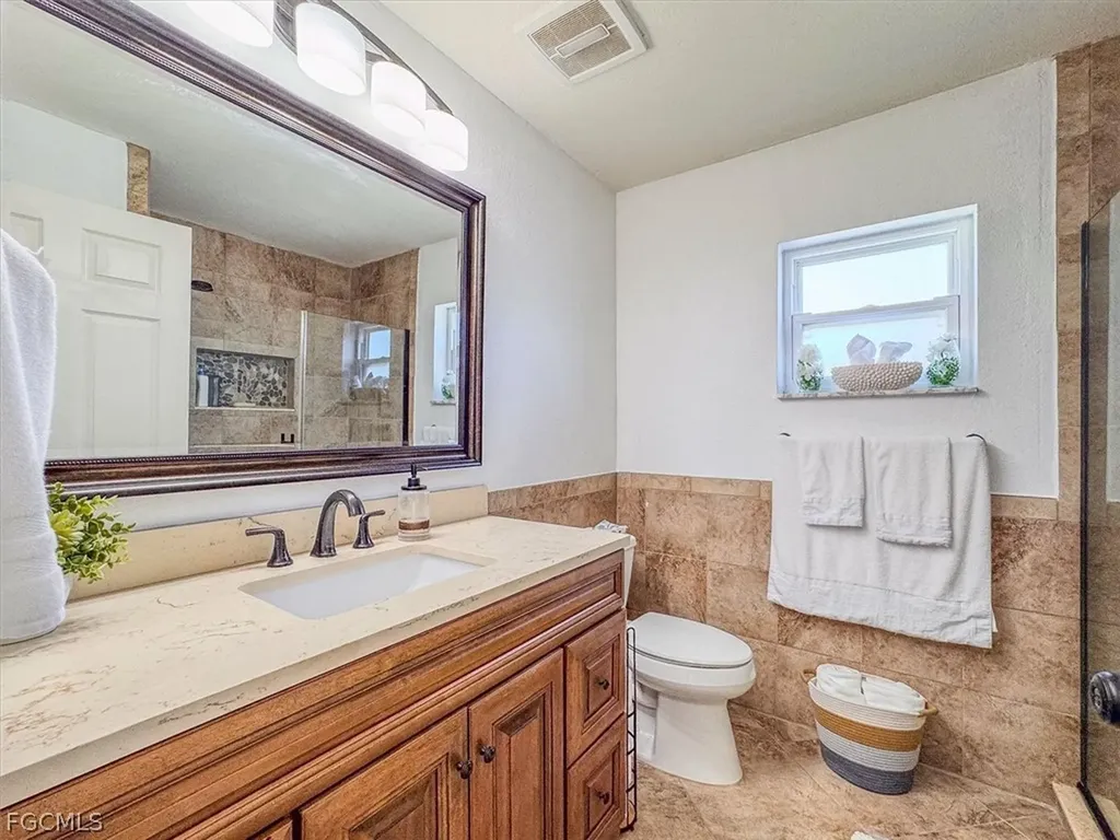 329 SW 30th Avenue Cape Coral FL 33991