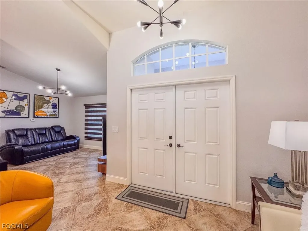 329 SW 30th Avenue Cape Coral FL 33991