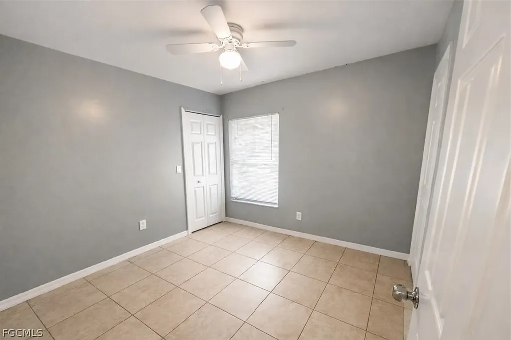 609/611 Hawthorne Avenue S Lehigh Acres FL 33974