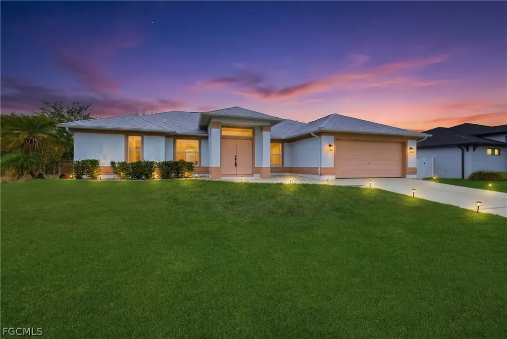 614 SW 1st Street Cape Coral FL 33991