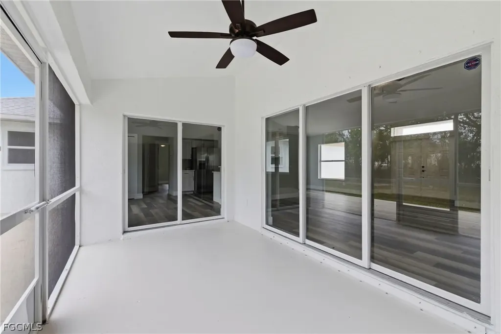 614 SW 1st Street Cape Coral FL 33991