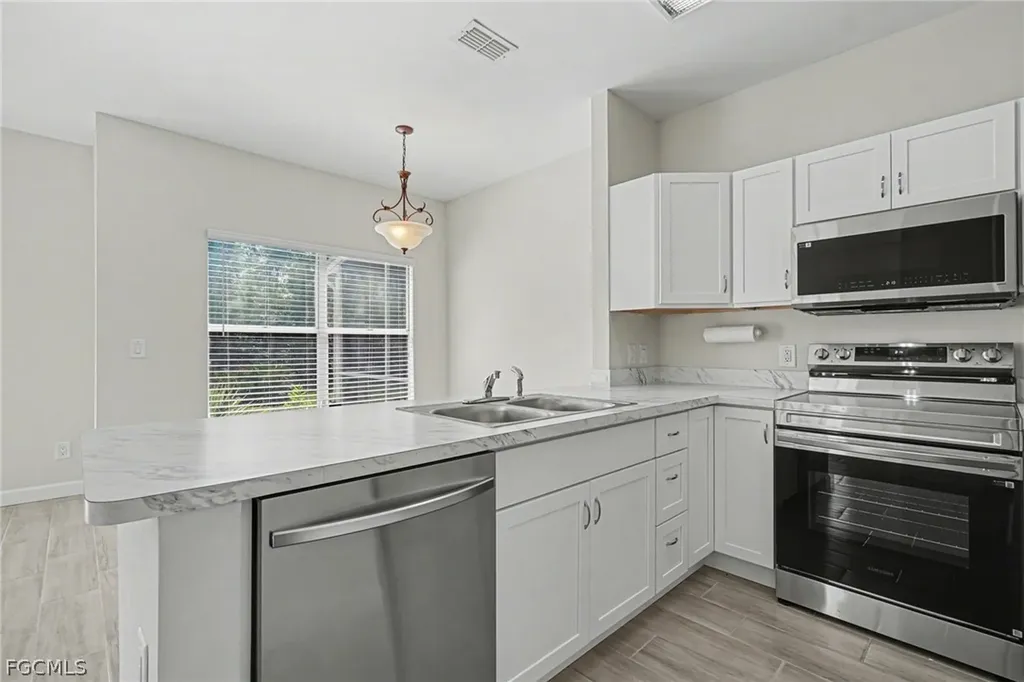 6081 Lake Front Drive Fort Myers FL 33908